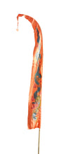 Charger l&#39;image dans la galerie, Drachenfahnen-Stoff DRAGON mit herzförmiger Spitze, Farbe orange
