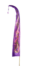 Charger l&#39;image dans la galerie, Drachenfahnen-Stoff DRAGON mit herzförmiger Spitze, Farbe lila

